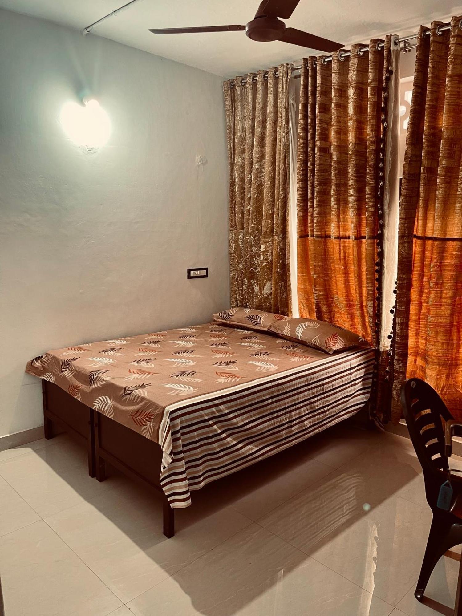 Puthookkadans Mareena Lodge Kottayam Εξωτερικό φωτογραφία