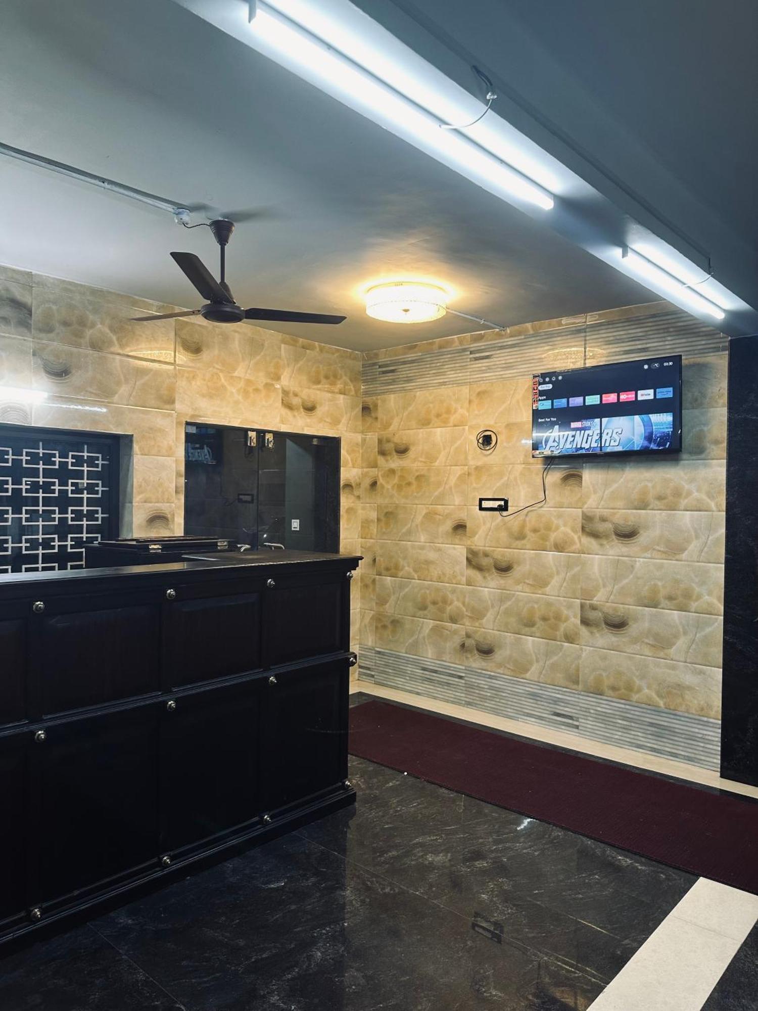Puthookkadans Mareena Lodge Kottayam Εξωτερικό φωτογραφία